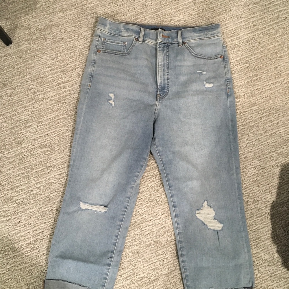 Express Light Blue Cropped Jeans